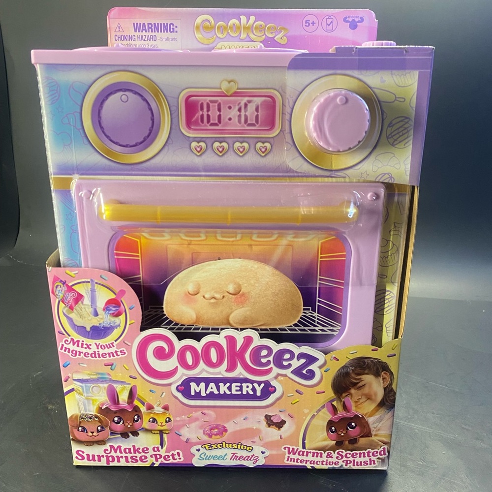 Cookeez Makery Sweet Treatz Oven Playset - Exclusive Edition-ships Today!